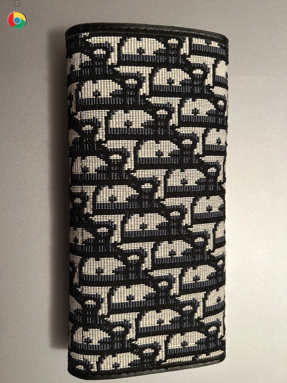 Beautiful Wallet - Picture 2 of 8